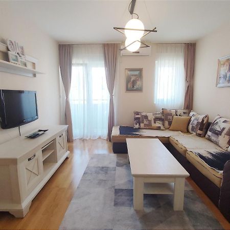 City Point Apartment 波德戈里察 外观 照片