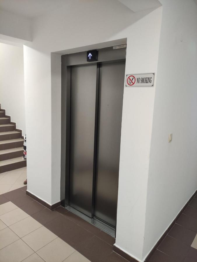 City Point Apartment 波德戈里察 外观 照片
