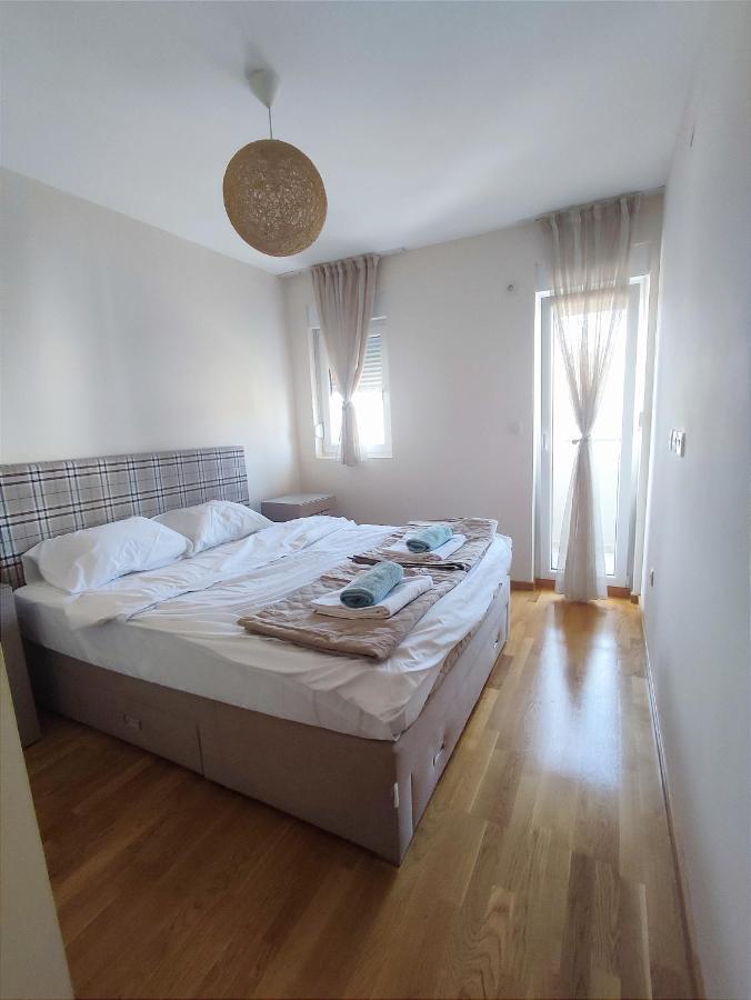 City Point Apartment 波德戈里察 外观 照片