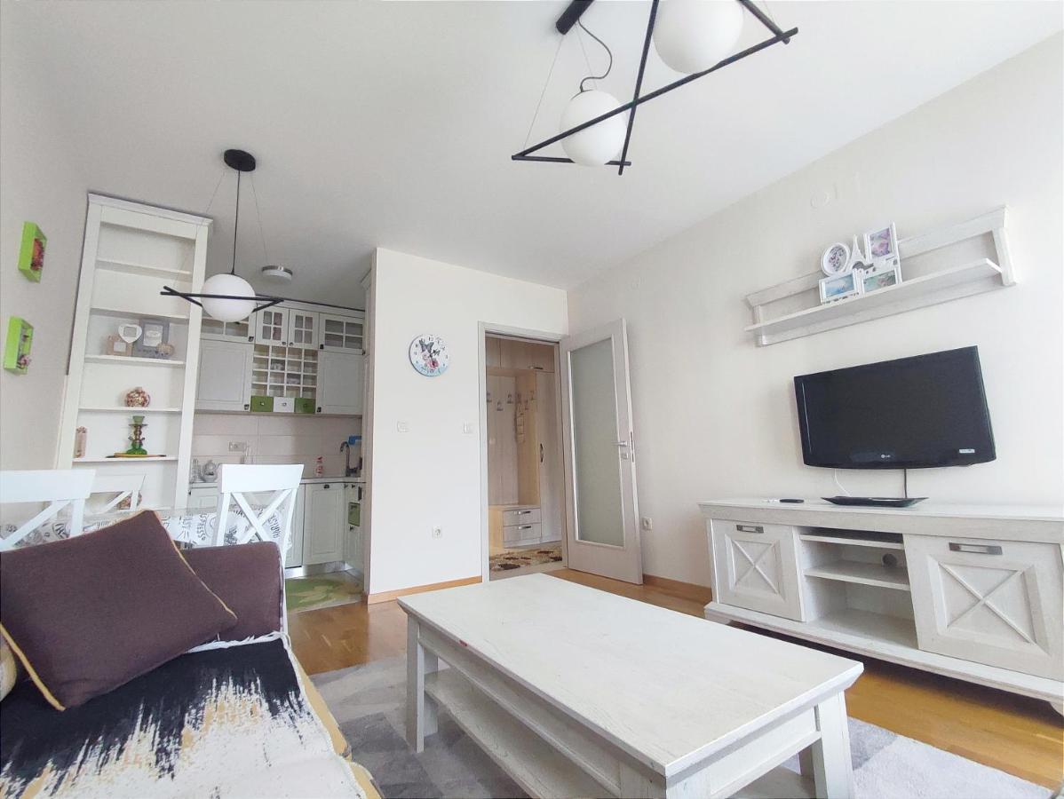City Point Apartment 波德戈里察 外观 照片