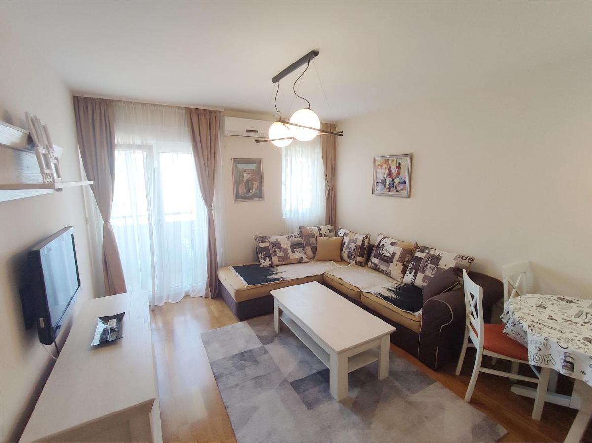 City Point Apartment 波德戈里察 外观 照片
