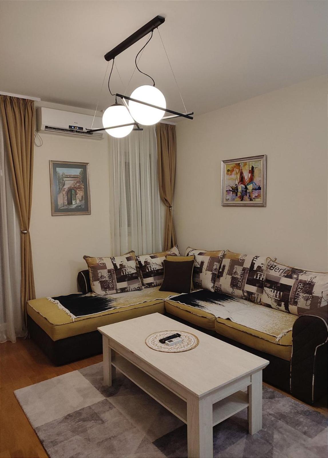 City Point Apartment 波德戈里察 外观 照片